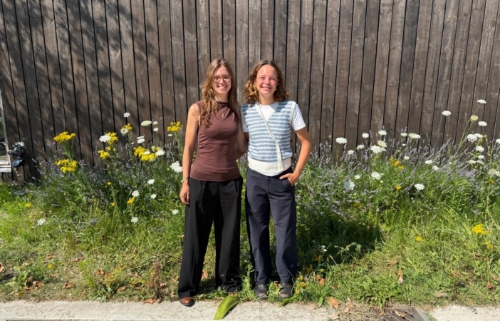 Duurzaam bouwen met groeiend gesteente en gelast hout
